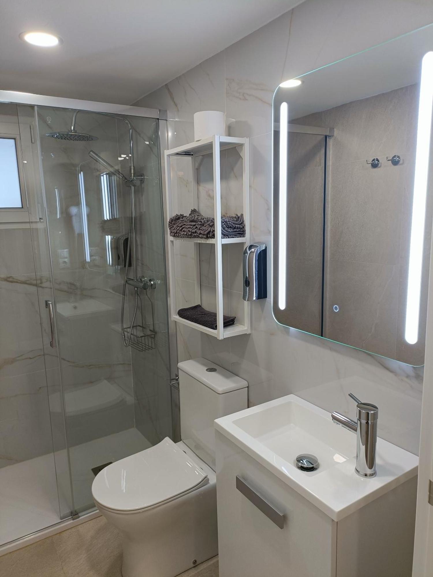 Oillan11 - Apartamento 5 Málaga Buitenkant foto